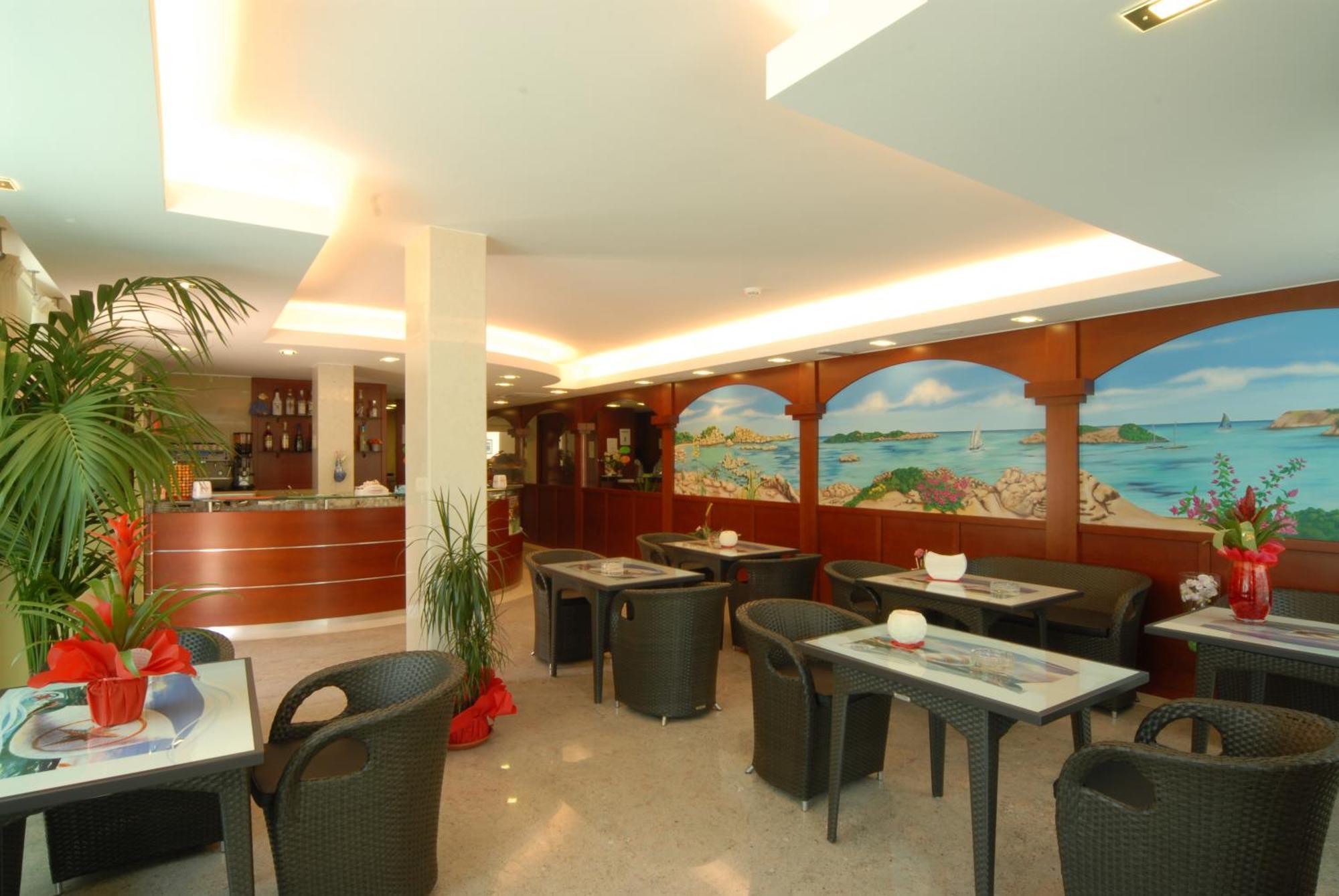 Residence Costa Smeralda กรอตตัมมาเร ภายนอก รูปภาพ