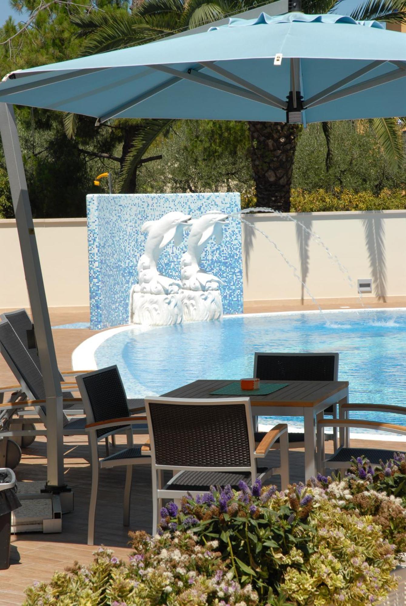 Residence Costa Smeralda กรอตตัมมาเร ภายนอก รูปภาพ